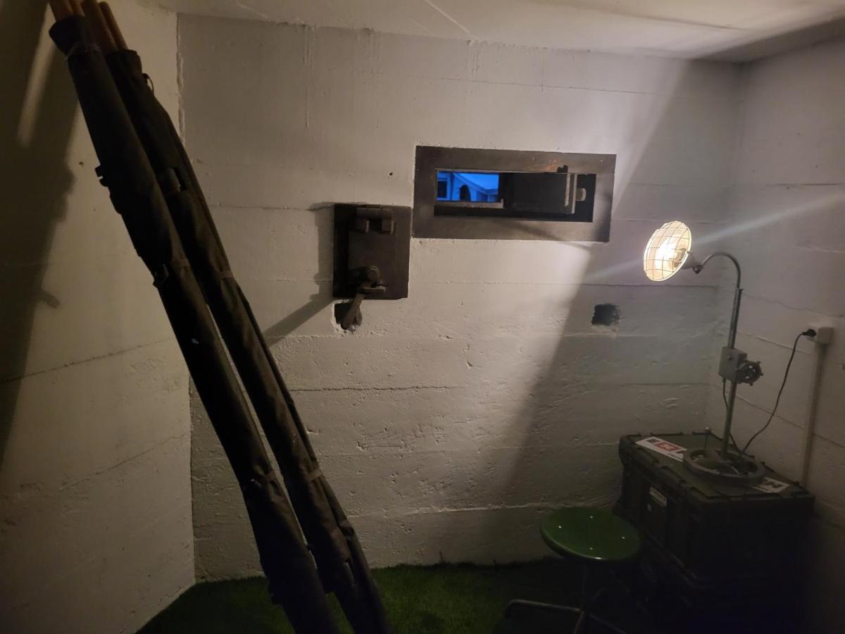 Swiss Army Camping Night / Militaerbunker St. Margrethen Exterior foto